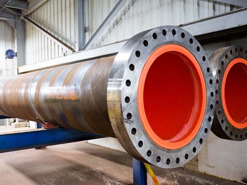 What is rubber lined steel pipe