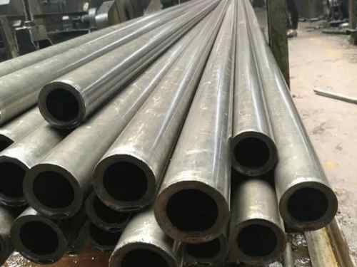 What are the common materials for seamless boiler tubes?