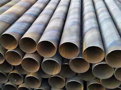Degaussing of spiral welded steel pipe