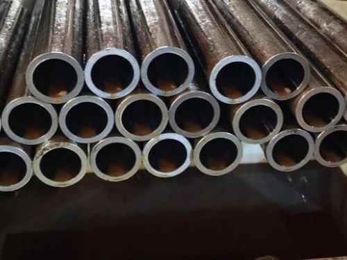 Seamless steel pipes for agricultural use